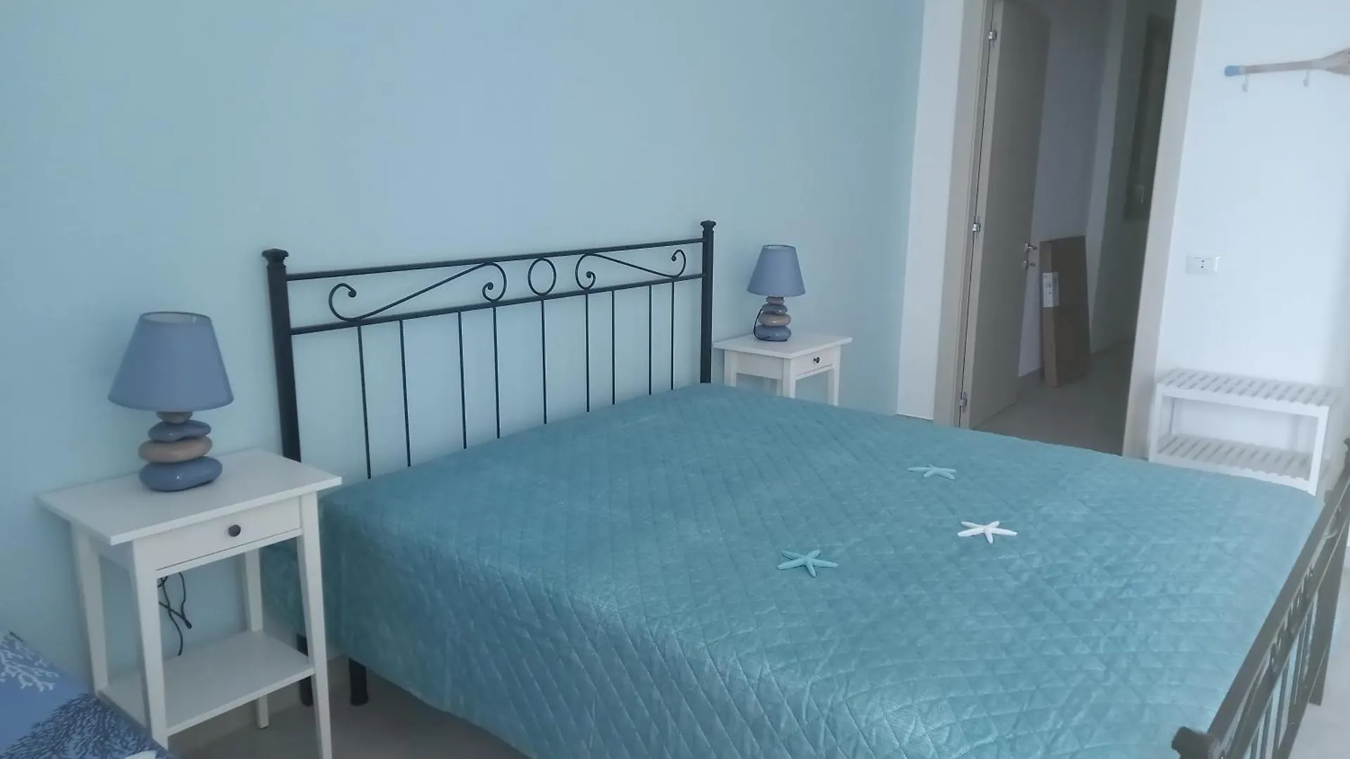 Av Apartments Pozzallo Gæstehus